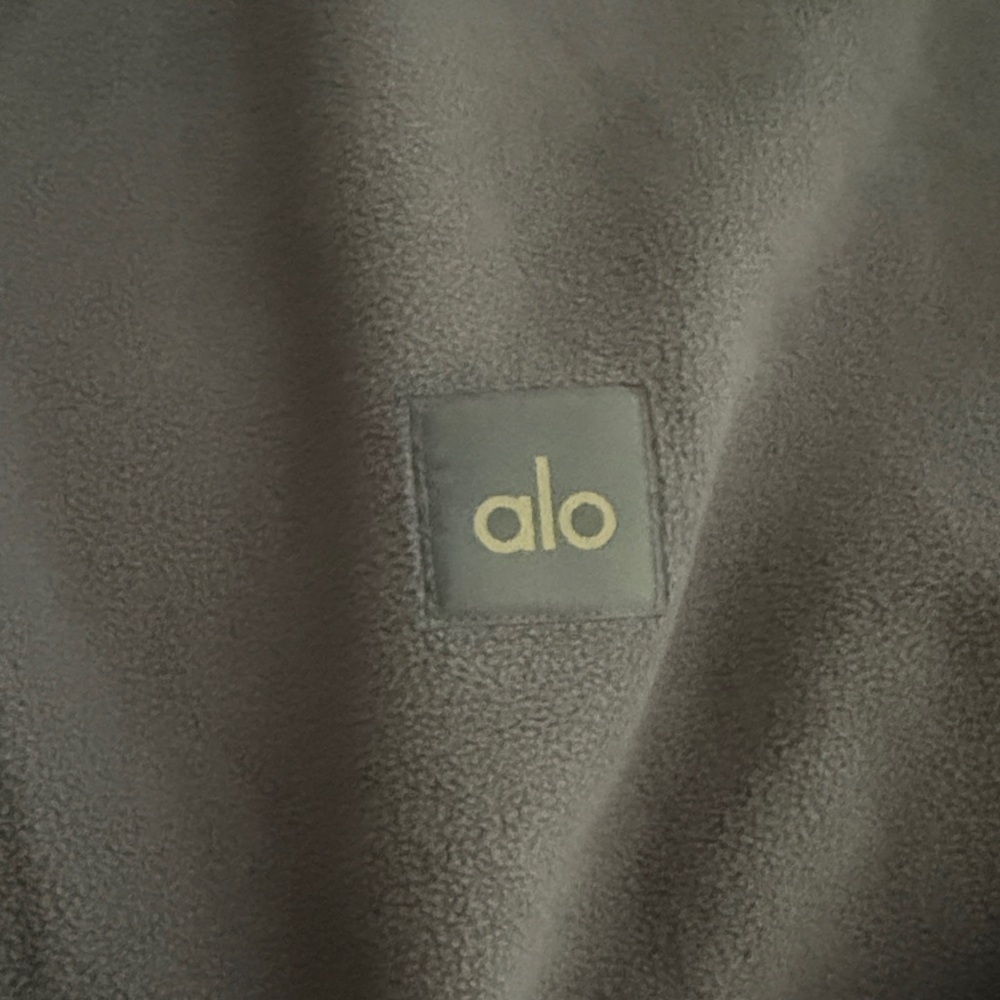 ❌SOLD❌NWT, Alo Yoga Game Time Polar Fleece Full-Zip Jacket (Size M) - Picture 7 of 7